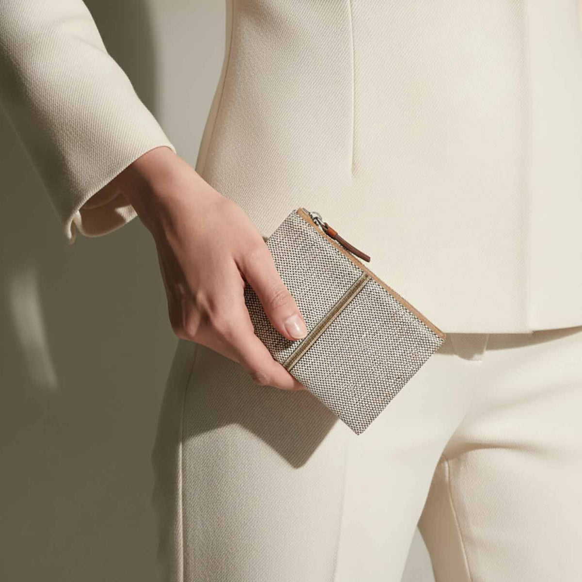 Erba Borsellino Portacarte con zip in Tweed di Cotone e Pelle