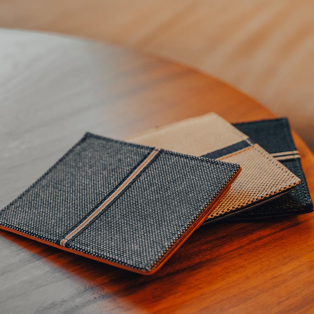 Nosetta made in Italy Oleandra Card Case Wallet in Cotton Canvas, Tweed, Denim and Leather in Black or Blue