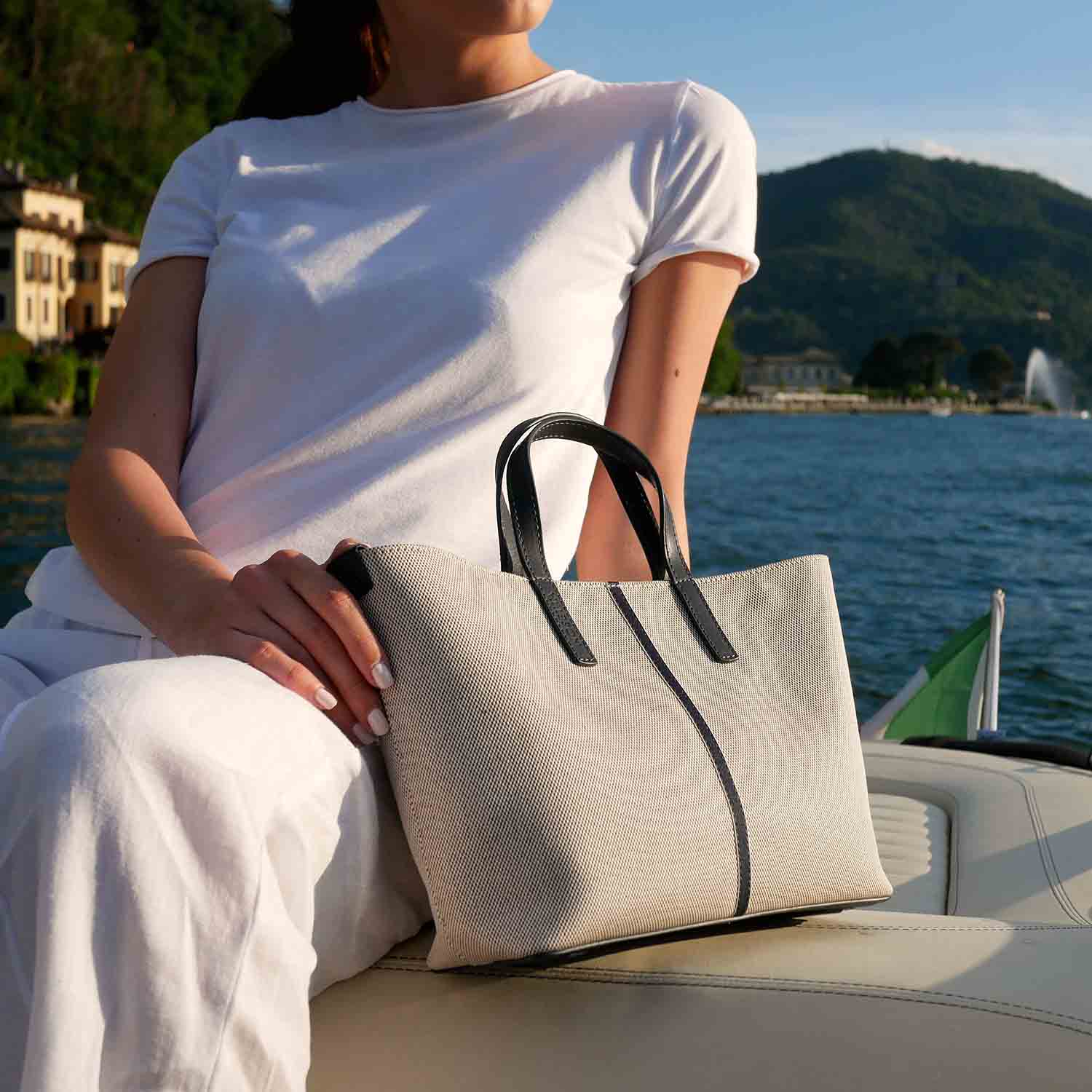 Carlia Shopper Piccola in Tweed di Cotone e Pelle