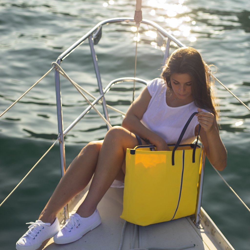 Carlotta Large Tote Canvas and Leather - Nosetta