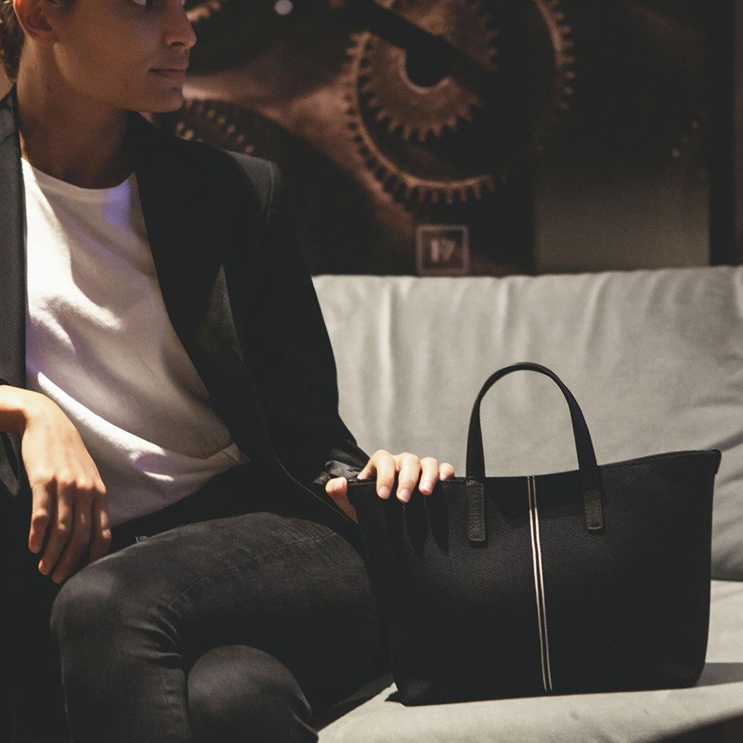 Carlia Small Tote Cotton Canvas and Leather - Nosetta